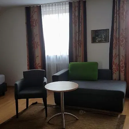 Rose Hotell Langenaltheim